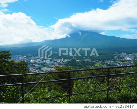 Scenery from Lake Kawaguchi Ticking Mountain Scenery from Lake Kawaguchi Ticking Mountain 91288417