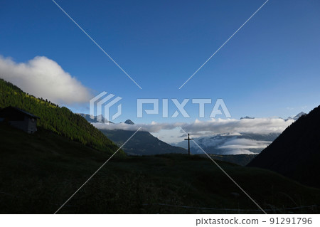 European Alps 91291796