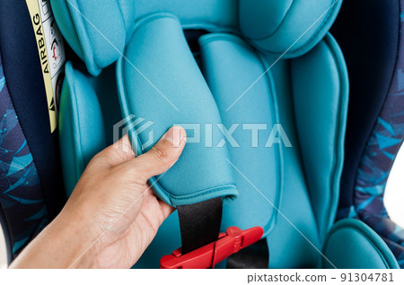 Blue child safety seat 91304781