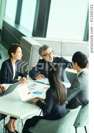 Brest image 91308181