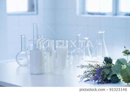 Image of medical cosmetics 91323148