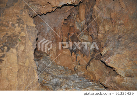 A limestone cave in Oita prefecture, Japan 91325429