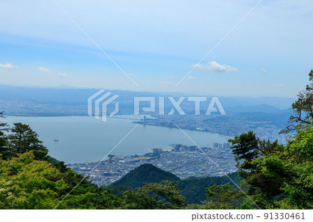 Lake Biwa with a spectacular view from Mt. Hiei 91330461