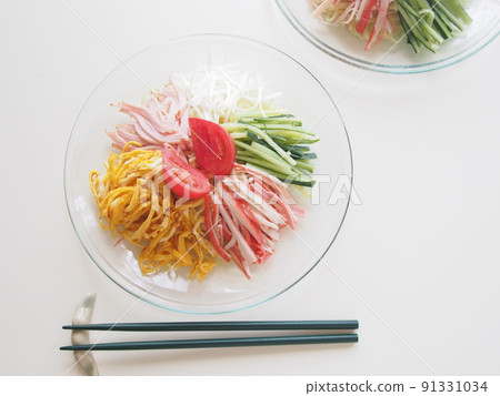 Hiyashi chuka for lunch 91331034