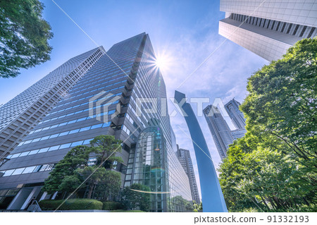 Tokyo cityscape in Japan 3 consecutive hot days, June, but Shinjuku subcenter like midsummer. Tokyo Metropolitan Government on the far right = 27th 91332193