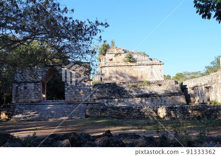 Mexico Ekbaram Ruins Maya Arch Entrance 91333362