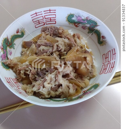 下午牛肉碗 下午牛肉碗 91334837
