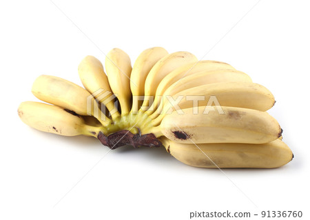 Bunch of bananas 91336760