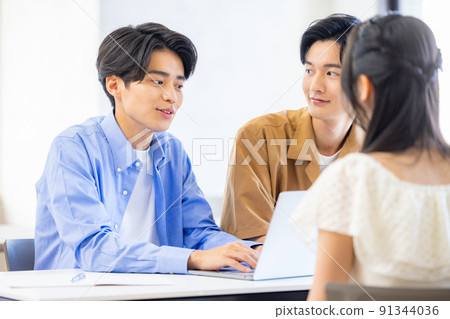 大學生校園生活 91344036