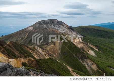 Mt. Nasu: Chausu-dake and ridgeline mountain trail from the direction of Mt. Asahi 91350079