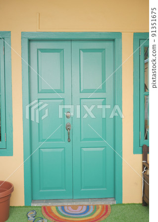 green color Front door in a singapore green color Front door in a singapore 91351675