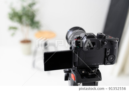 Shooting image Video shooting Photo shooting 91352556