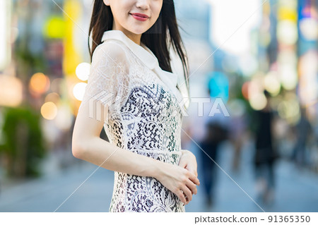 夜班女人形象 夜班女人形象 91365350