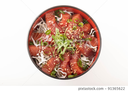 << Made in Miyagi Prefecture >> Tuna bowl Raw bluefin tuna Chutoro 91365622