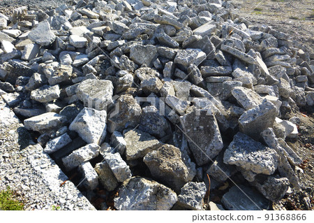 Rubble (also for earthquake and demolition work) Rubble (also for earthquake and demolition work) 91368866