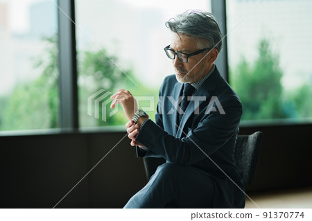 50's manager portrait 91370774