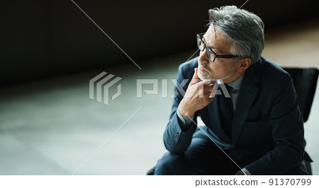 50's manager portrait 91370799