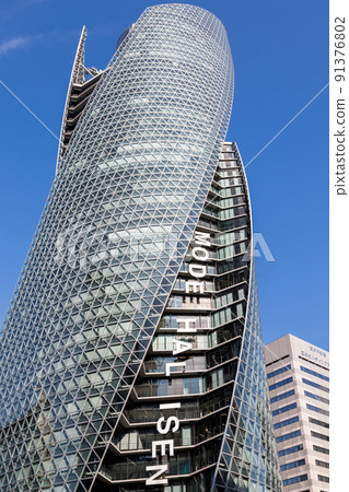 [Cityscape]車站前的建築物 91376802