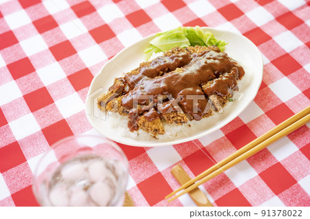 Katsumeshi eaten with chopsticks, a specialty of Kakogawa, Hyogo Prefecture Katsumeshi eaten with chopsticks, a specialty of Kakogawa, Hyogo Prefecture 91378022