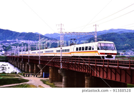 1999 Series 381 limited express Super Kuroshio 9 cars running on the Hanwa Line 91388528