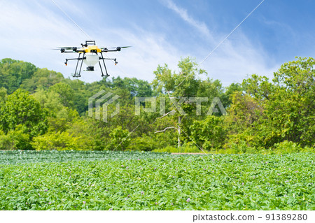 無人機噴灑農藥 91389280