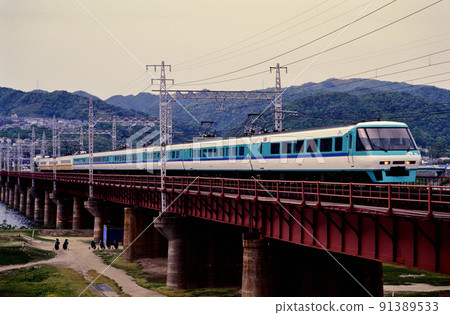1999 Series 381 limited express Super Kuroshio 9 cars running on the Hanwa Line 91389533