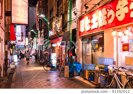 《東京》池袋西口夜間娛樂區 《東京》池袋西口夜間娛樂區 91392012