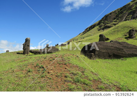 Rano Raraku，復活節島上的 Moai 製造廠 91392624