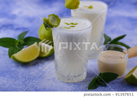 Brazilian white lemonade or limeade. Brazilian white lemonade or limeade. 91397651