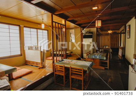 Inside the restaurant 91401738