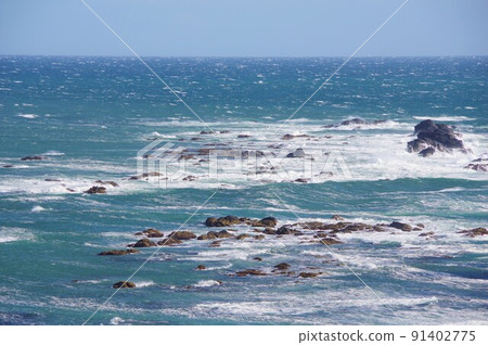 北海道奈良海岬的礁石 北海道奈良海岬的礁石 91402775