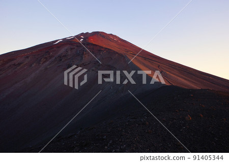 Summer mountain climbing Mt. Fuji Hoeizan 91405344