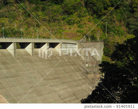Kayaze Dam (Kayaze Dam: Omura City, Nagasaki Prefecture) Kayaze Dam (Kayaze Dam: Omura City, Nagasaki Prefecture) 91405911