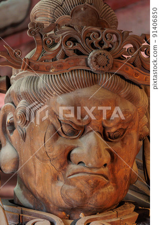 May 10, 2022 Buddha statue of Todaiji Daibutsuden Hirometen statue May 10, 2022 Buddha statue of Todaiji Daibutsuden Hirometen statue 91406850