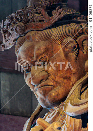 2022 年 5 月 10 日東大寺大佛殿廣天佛像 91406871