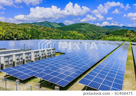 太陽能電池板和變電站設備 太陽能電池板和變電站設備 91408475