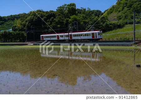 Wakayama Electric Railway Strawberry Train Wakayama City, Wakayama Prefecture Wakayama Electric Railway Strawberry Train Wakayama City, Wakayama Prefecture 91412865