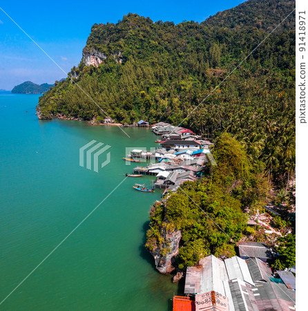 Aerial view of Ao Kram or Baan Ao Khram fisherman village in Chumphon, Thailand 91418971