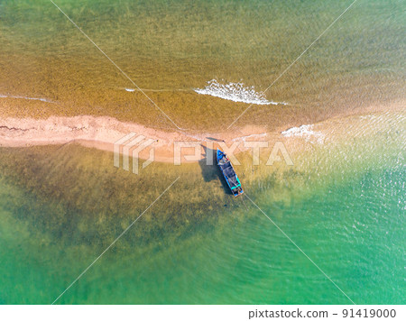 Aerial view of Koh Phitak or Phithak island in Chumphon, Thailand 91419000