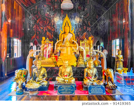 Wat Ang Suwan or Wat Nong Hoi Ubosot wooden temple in Prachuap Khiri Khan, Thailand Wat Ang Suwan or Wat Nong Hoi Ubosot wooden temple in Prachuap Khiri Khan, Thailand 91419365