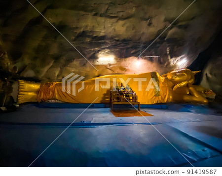 Wat Ao Noi buddha statues in the cave in Prachuap Khiri Khan, Thailand 91419587