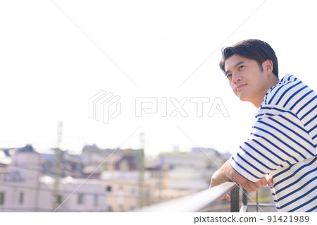 male, man, housetop 91421989