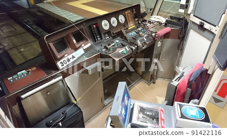 東急世田谷線 300 系列列車駕駛室 91422116