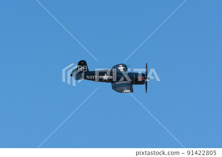 U.S. Navy F4U-4 Corsair carrier-capable fighter 91422805
