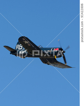 U.S. Navy F4U-4 Corsair carrier-capable fighter 91422806