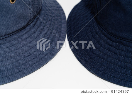 Comparison of faded hats and new hats Hat Cotton Cotton Twill Comparison of faded hats and new hats Hat Cotton Cotton Twill 91424597