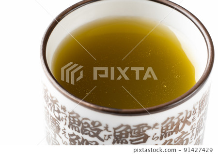 Teacup with tea Teacup with tea 91427429