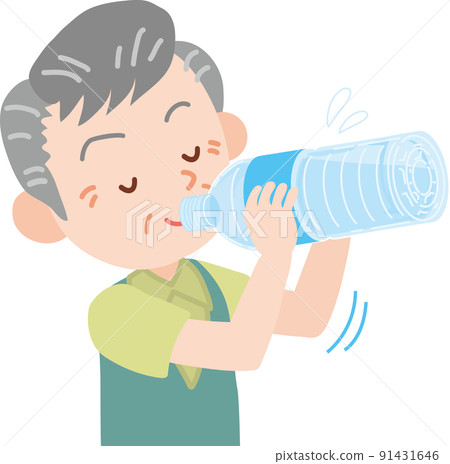 老人從塑料瓶裡喝水 91431646