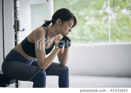 Sports gym training women 91435685