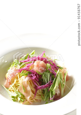 Photographed cold pasta using red radish, mizuna, prosciutto, and capellini on a white background Photographed cold pasta using red radish, mizuna, prosciutto, and capellini on a white background 91438767